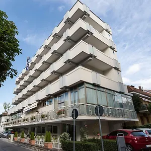 https://hotel-tre-assi.emilia-romagnahotels.net